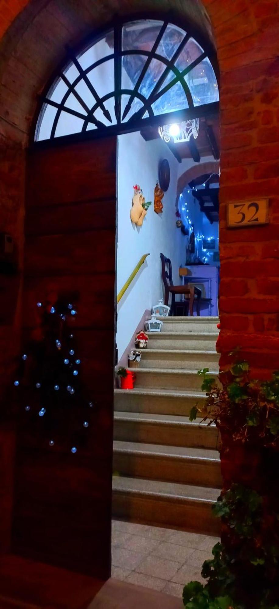 La Casa Del Gallo Radicondoli Exteriör bild